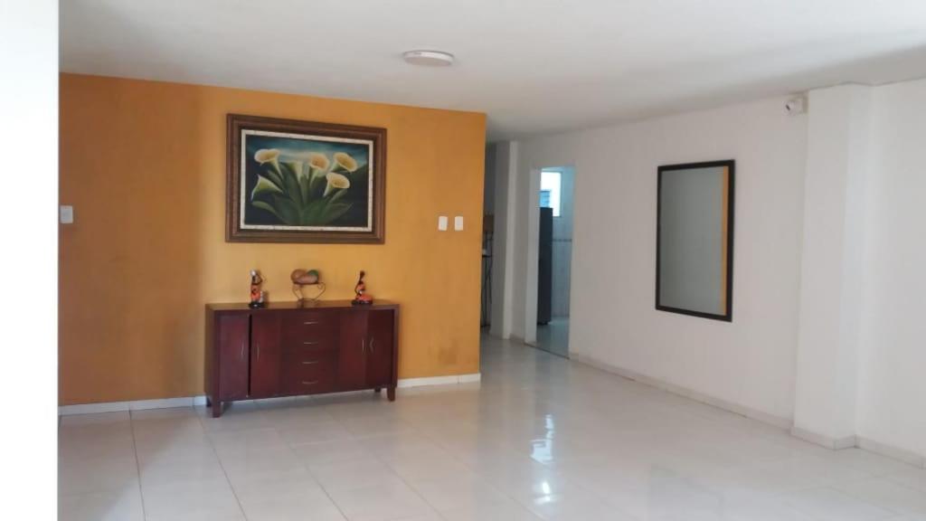 En La Avenida Malecon Guest house