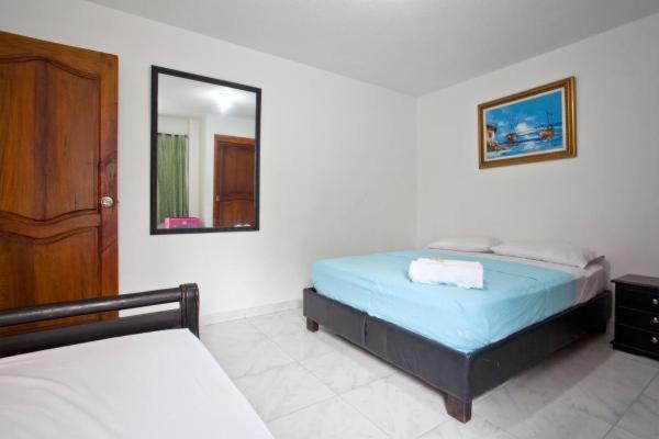En La Avenida Malecon Guest house